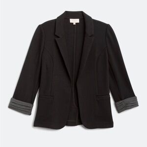 Skies are blue Asa knit blazer, size 2X black with grey cuffs